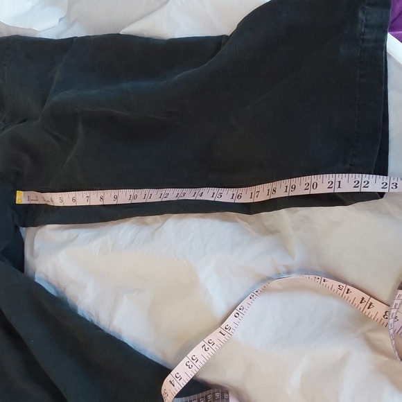 Linden Hill Black Silk Wide Leg Capri Pants Stretch Flowy Pockets Neutral Sz.M - Picture 7 of 10